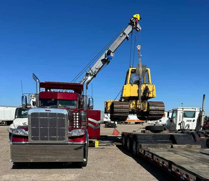 Heavy-duty auction equipment transportation